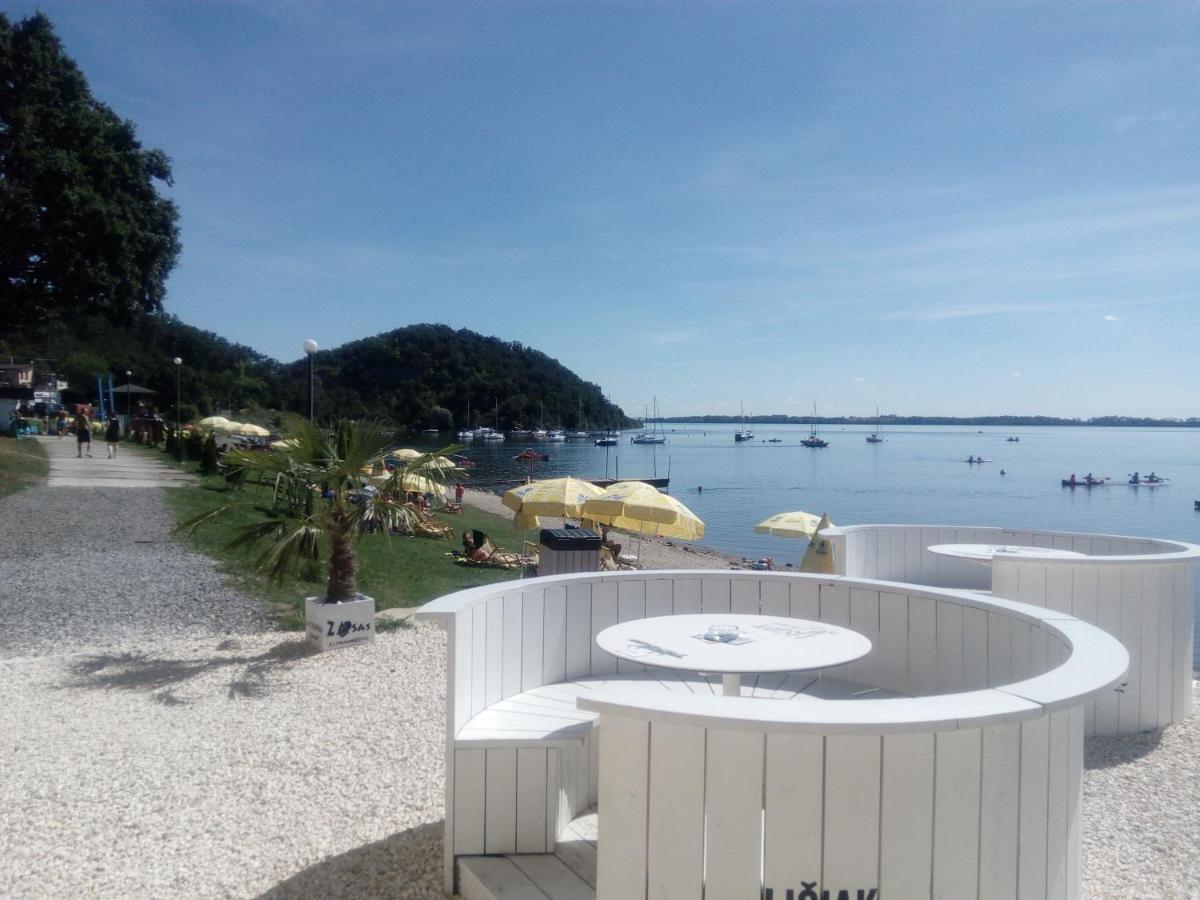 Apartmany Fantagiro Kaluža 外观 照片